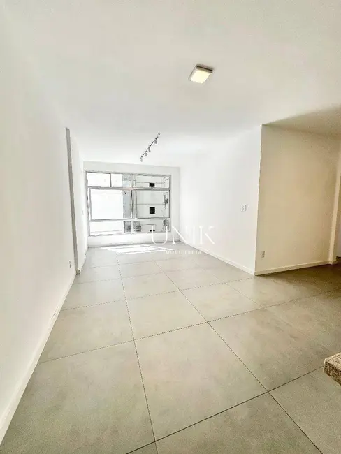 Foto 2 de Apartamento com 3 quartos à venda, 120m2 em Icaraí, Niteroi - RJ