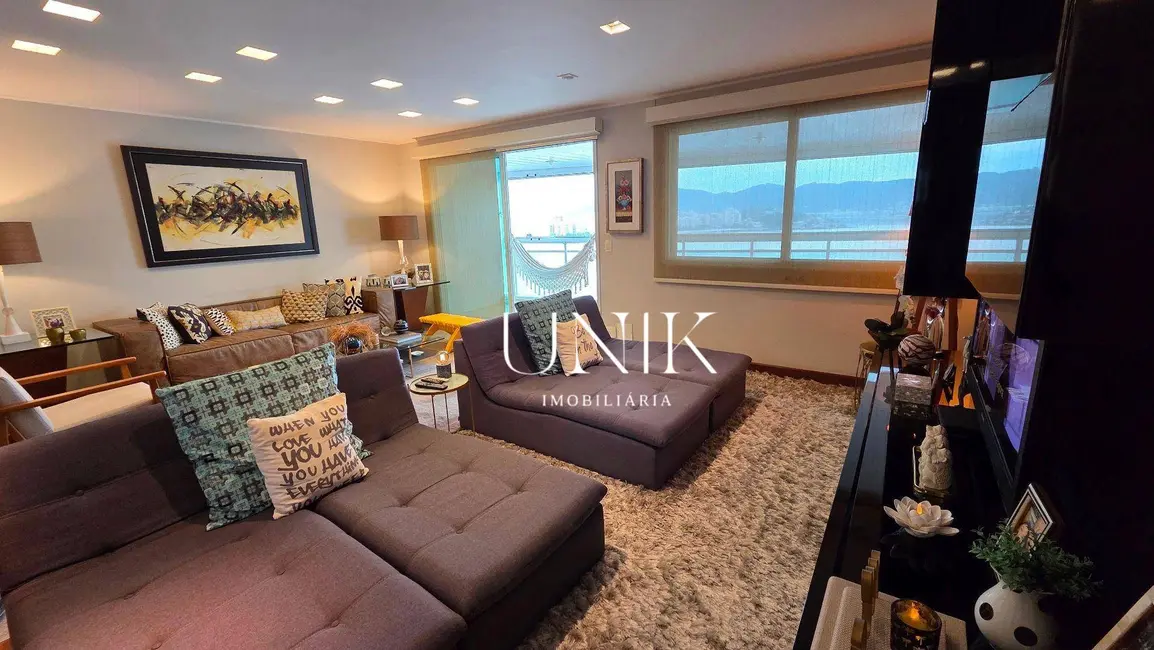 Foto 9 de Apartamento com 4 quartos à venda, 180m2 em Ingá, Niteroi - RJ