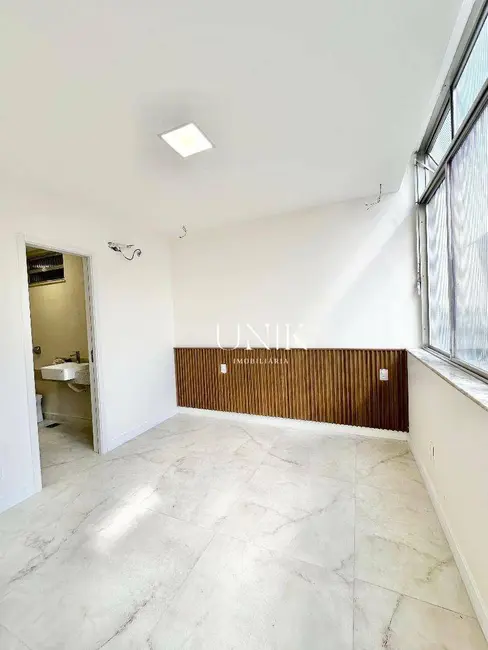 Apartamento com 2 quartos à venda, 60m2 em Icaraí, Niteroi - RJ - imagem 8 Foto 8 de Apartamento com 2 quartos à venda, 60m2 em Icaraí, Niteroi - RJ