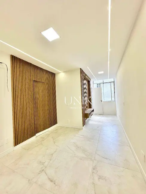 Apartamento com 2 quartos à venda, 60m2 em Icaraí, Niteroi - RJ - imagem 1 Foto 1 de Apartamento com 2 quartos à venda, 60m2 em Icaraí, Niteroi - RJ