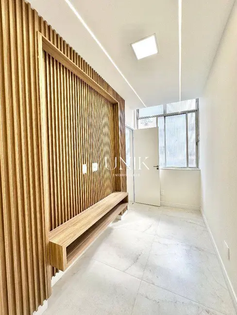 Apartamento com 2 quartos à venda, 60m2 em Icaraí, Niteroi - RJ - imagem 4 Foto 4 de Apartamento com 2 quartos à venda, 60m2 em Icaraí, Niteroi - RJ