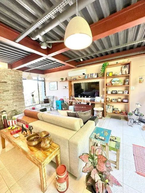 Foto 7 de Casa de Condomínio com 2 quartos à venda, 2880m2 em São Francisco, Niteroi - RJ