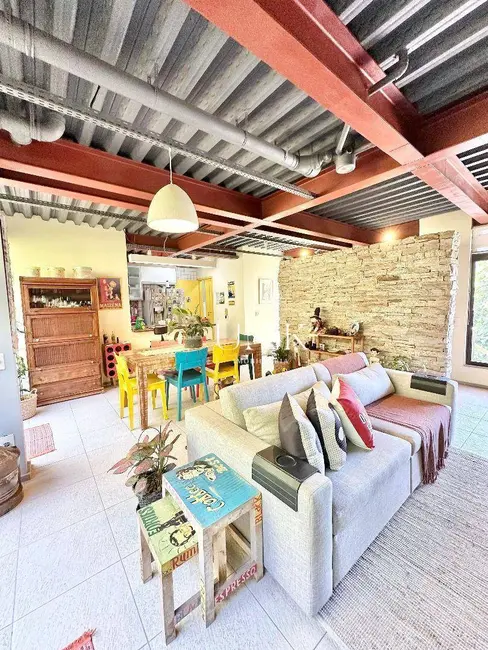 Foto 2 de Casa de Condomínio com 2 quartos à venda, 2880m2 em São Francisco, Niteroi - RJ