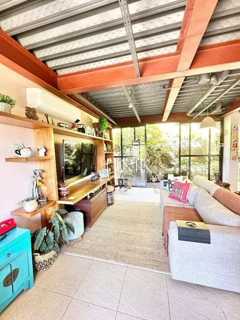 Foto 6 de Casa de Condomínio com 2 quartos à venda, 2880m2 em São Francisco, Niteroi - RJ