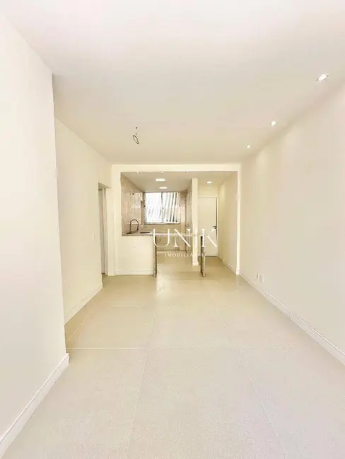 Foto 6 de Apartamento com 2 quartos à venda, 65m2 em Icaraí, Niteroi - RJ