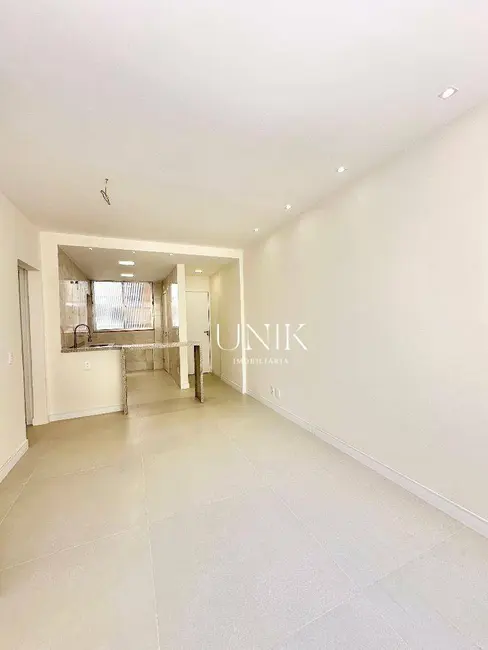 Foto 5 de Apartamento com 2 quartos à venda, 65m2 em Icaraí, Niteroi - RJ