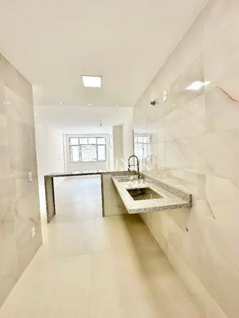 Foto 9 de Apartamento com 2 quartos à venda, 65m2 em Icaraí, Niteroi - RJ