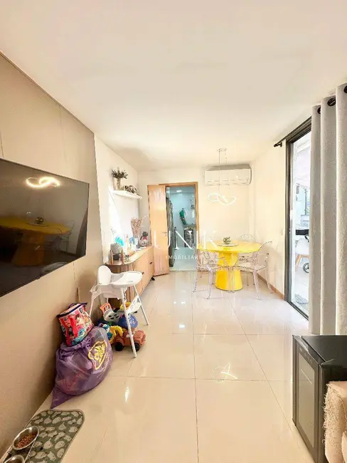 Cobertura com 2 quartos à venda, 134m2 em Santa Rosa, Niteroi - RJ - imagem 5 Foto 5 de Cobertura com 2 quartos à venda, 134m2 em Santa Rosa, Niteroi - RJ