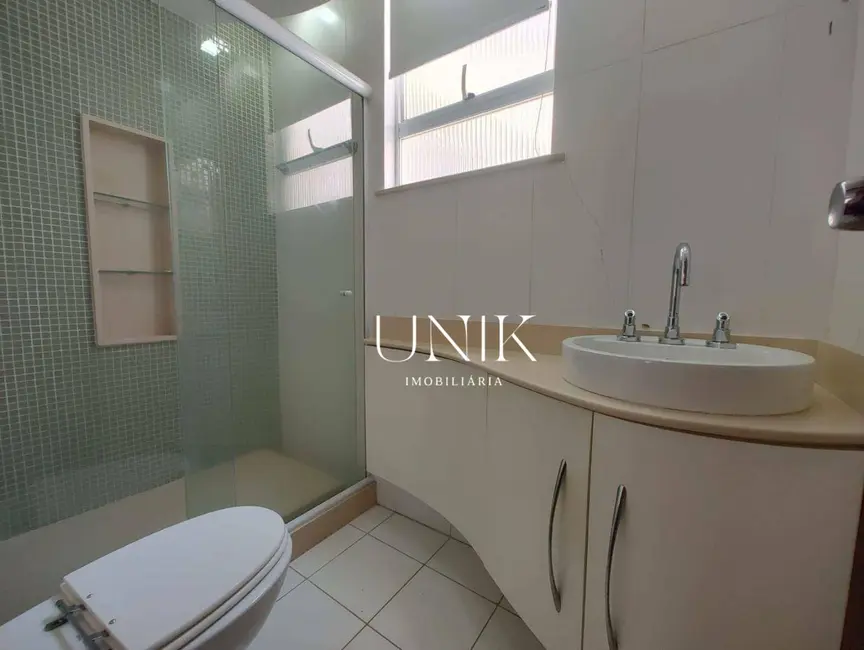 Apartamento com 4 quartos à venda, 240m2 em Icaraí, Niteroi - RJ - imagem 9 Foto 9 de Apartamento com 4 quartos à venda, 240m2 em Icaraí, Niteroi - RJ