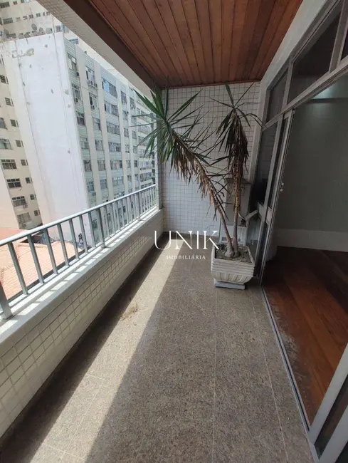 Apartamento com 4 quartos à venda, 240m2 em Icaraí, Niteroi - RJ - imagem 1 Foto 1 de Apartamento com 4 quartos à venda, 240m2 em Icaraí, Niteroi - RJ