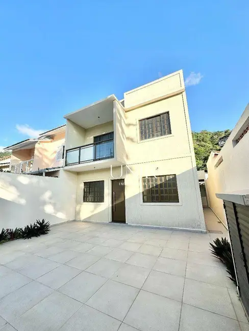 Foto 1 de Casa com 4 quartos à venda, 175m2 em São Francisco, Niteroi - RJ