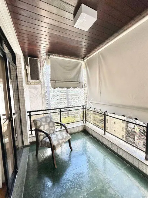 Apartamento com 4 quartos à venda, 237m2 em Icaraí, Niteroi - RJ - imagem 9 Foto 9 de Apartamento com 4 quartos à venda, 237m2 em Icaraí, Niteroi - RJ