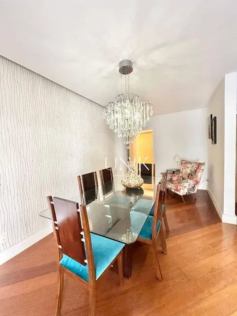 Apartamento com 4 quartos à venda, 237m2 em Icaraí, Niteroi - RJ - imagem 6 Foto 6 de Apartamento com 4 quartos à venda, 237m2 em Icaraí, Niteroi - RJ