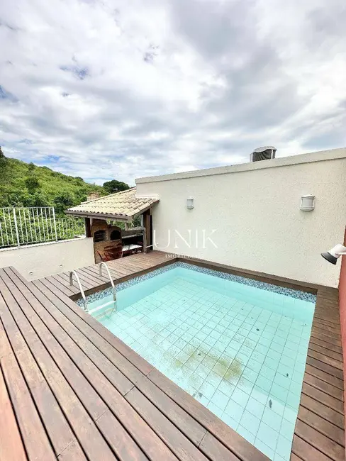 Cobertura com 3 quartos à venda, 200m2 em Ingá, Niteroi - RJ - imagem 1 Foto 1 de Cobertura com 3 quartos à venda, 200m2 em Ingá, Niteroi - RJ