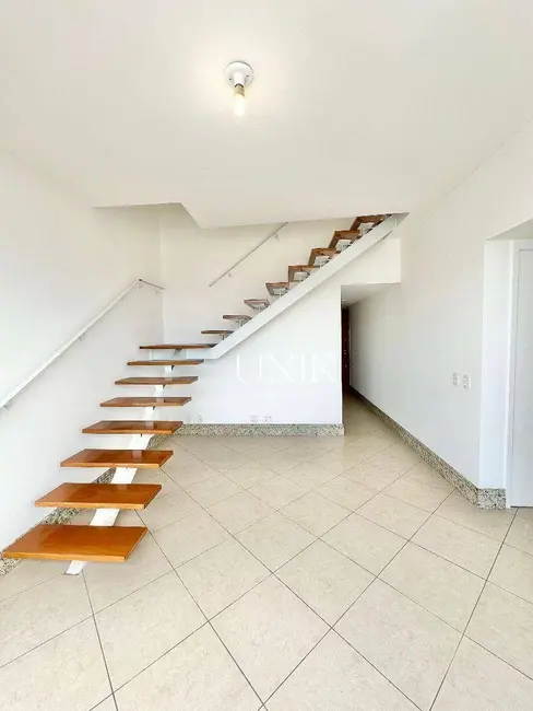 Foto 5 de Cobertura com 2 quartos à venda, 84m2 em Icaraí, Niteroi - RJ