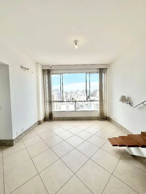 Foto 2 de Cobertura com 2 quartos à venda, 84m2 em Icaraí, Niteroi - RJ