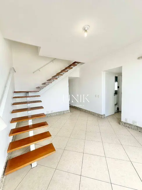 Foto 3 de Cobertura com 2 quartos à venda, 84m2 em Icaraí, Niteroi - RJ