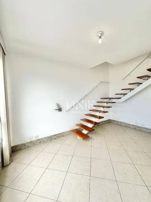 Foto 8 de Cobertura com 2 quartos à venda, 84m2 em Icaraí, Niteroi - RJ