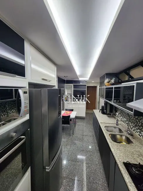 Foto 4 de Apartamento com 3 quartos à venda, 127m2 em Icaraí, Niteroi - RJ