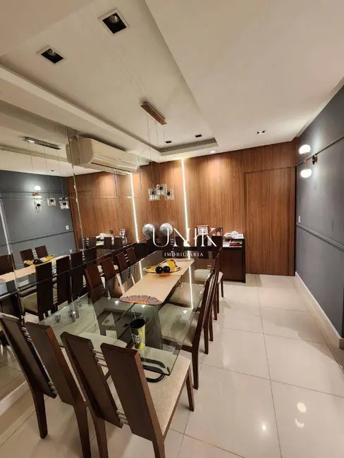 Foto 2 de Apartamento com 3 quartos à venda, 127m2 em Icaraí, Niteroi - RJ