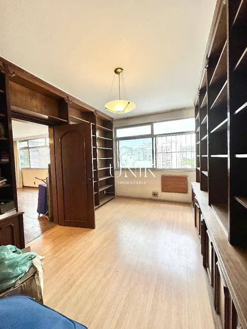 Foto 8 de Apartamento com 4 quartos à venda, 200m2 em Icaraí, Niteroi - RJ