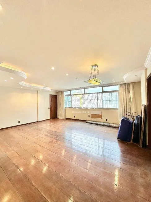 Foto 1 de Apartamento com 4 quartos à venda, 200m2 em Icaraí, Niteroi - RJ