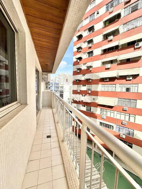 Foto 4 de Apartamento com 2 quartos à venda, 80m2 em Icaraí, Niteroi - RJ