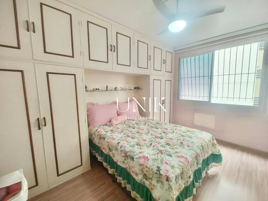 Apartamento com 2 quartos à venda, 70m2 em Icaraí, Niteroi - RJ - imagem 5 Foto 5 de Apartamento com 2 quartos à venda, 70m2 em Icaraí, Niteroi - RJ