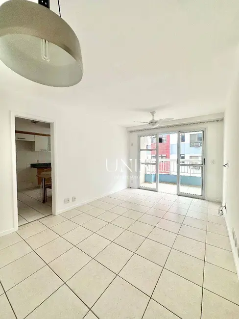 Foto 4 de Apartamento com 2 quartos à venda, 80m2 em Icaraí, Niteroi - RJ