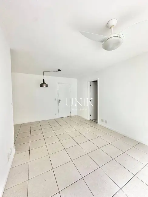 Foto 9 de Apartamento com 2 quartos à venda, 80m2 em Icaraí, Niteroi - RJ