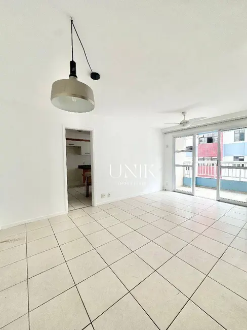 Foto 2 de Apartamento com 2 quartos à venda, 80m2 em Icaraí, Niteroi - RJ