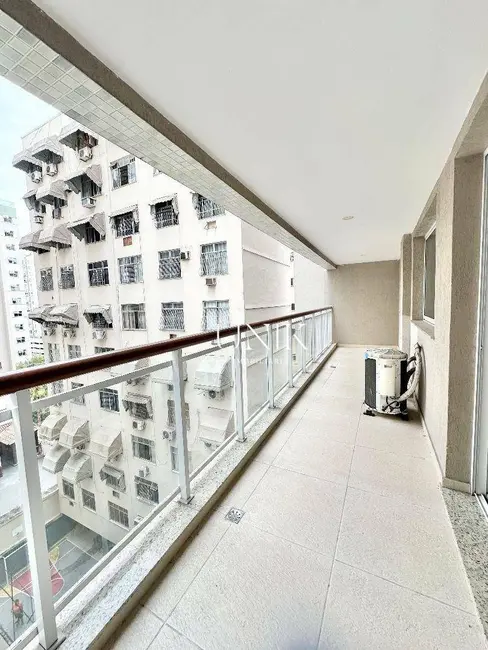 Apartamento com 3 quartos à venda, 112m2 em Icaraí, Niteroi - RJ - imagem 1 Foto 1 de Apartamento com 3 quartos à venda, 112m2 em Icaraí, Niteroi - RJ