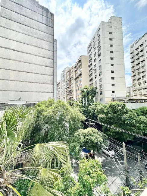 Foto 8 de Apartamento com 2 quartos à venda, 70m2 em Icaraí, Niteroi - RJ