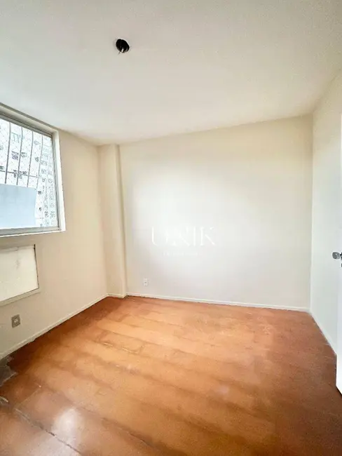 Foto 9 de Apartamento com 2 quartos à venda, 72m2 em Icaraí, Niteroi - RJ