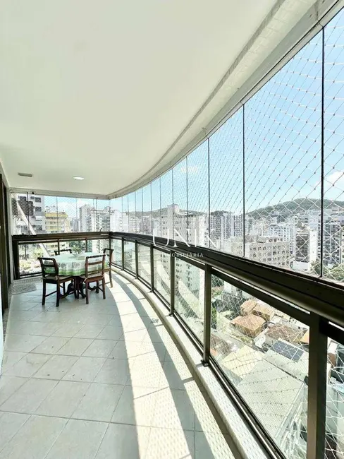 Foto 4 de Apartamento com 4 quartos à venda, 200m2 em Icaraí, Niteroi - RJ