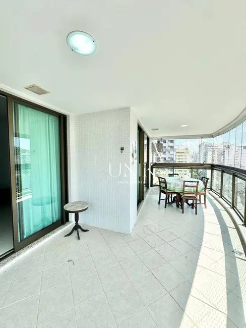 Foto 5 de Apartamento com 4 quartos à venda, 200m2 em Icaraí, Niteroi - RJ