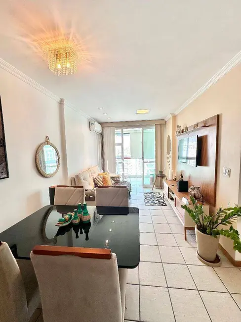 Foto 5 de Apartamento com 2 quartos à venda, 75m2 em Icaraí, Niteroi - RJ