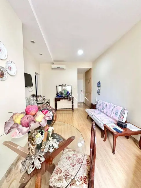 Foto 2 de Apartamento com 2 quartos à venda, 80m2 em Icaraí, Niteroi - RJ