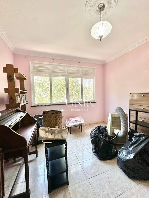 Foto 9 de Casa com 2 quartos à venda, 360m2 em São Francisco, Niteroi - RJ