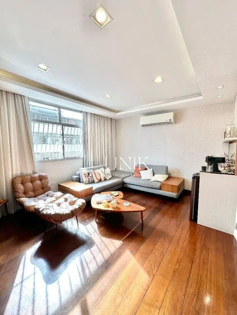 Foto 3 de Apartamento com 3 quartos à venda, 130m2 em Ingá, Niteroi - RJ