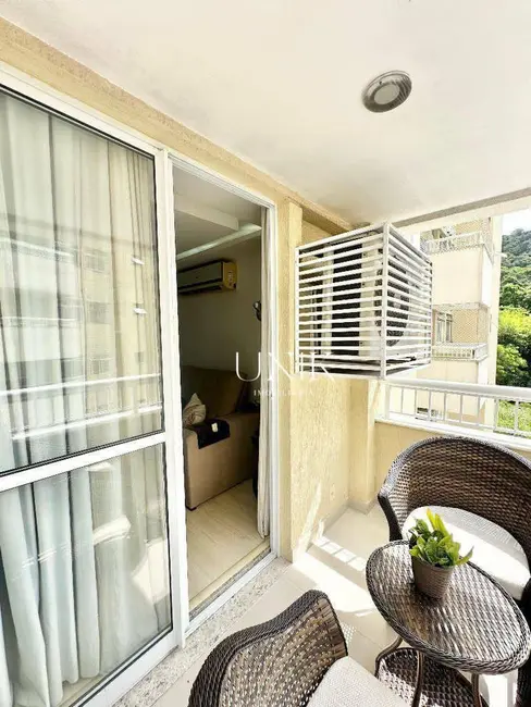 Foto 6 de Apartamento com 2 quartos à venda, 60m2 em Pendotiba, Niteroi - RJ