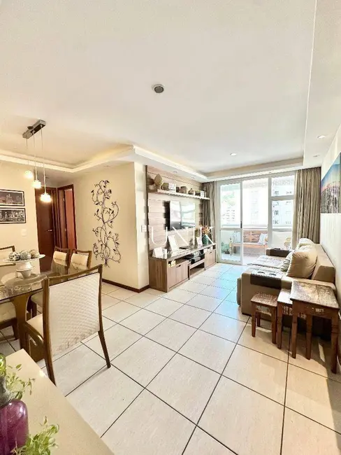 Foto 2 de Apartamento com 2 quartos à venda, 80m2 em Icaraí, Niteroi - RJ