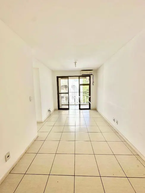 Foto 3 de Apartamento com 3 quartos à venda, 80m2 em Gragoatá, Niteroi - RJ