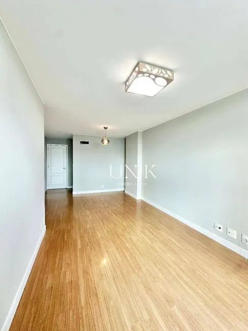 Apartamento com 3 quartos à venda, 101m2 em Icaraí, Niteroi - RJ - imagem 5 Foto 5 de Apartamento com 3 quartos à venda, 101m2 em Icaraí, Niteroi - RJ
