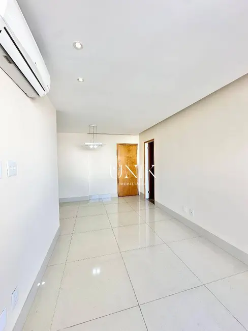 Apartamento com 2 quartos à venda, 75m2 em Icaraí, Niteroi - RJ - imagem 6 Foto 6 de Apartamento com 2 quartos à venda, 75m2 em Icaraí, Niteroi - RJ