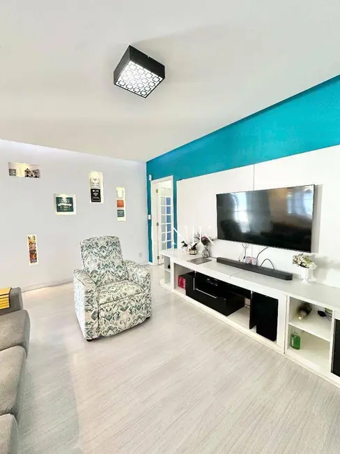 Foto 5 de Casa com 4 quartos à venda, 331m2 em Piratininga, Niteroi - RJ