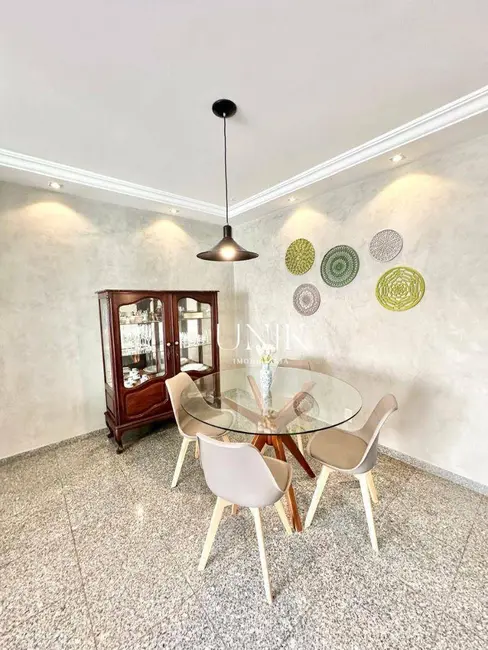 Foto 4 de Apartamento com 4 quartos à venda, 115m2 em Icaraí, Niteroi - RJ