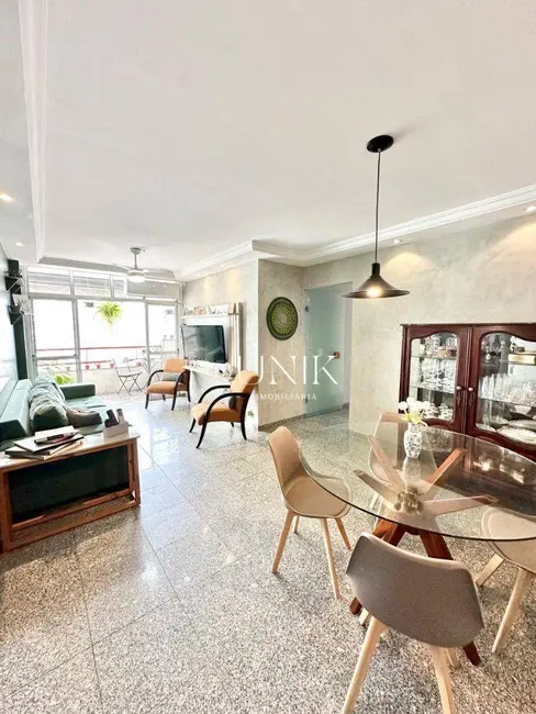 Foto 2 de Apartamento com 4 quartos à venda, 115m2 em Icaraí, Niteroi - RJ
