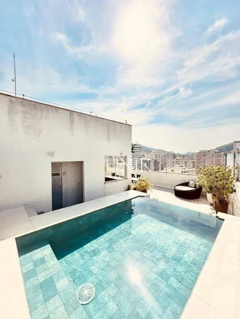 Cobertura com 5 quartos à venda, 330m2 em Icaraí, Niteroi - RJ - imagem 1 Foto 1 de Cobertura com 5 quartos à venda, 330m2 em Icaraí, Niteroi - RJ