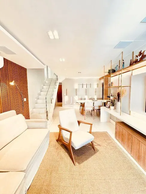 Cobertura com 5 quartos à venda, 330m2 em Icaraí, Niteroi - RJ - imagem 9 Foto 9 de Cobertura com 5 quartos à venda, 330m2 em Icaraí, Niteroi - RJ
